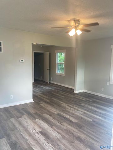 1020 Fairway Drive, Huntsville, AL 35816