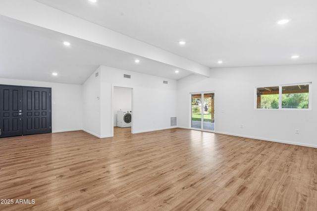 21047 S 156th Street, Gilbert, AZ 85298