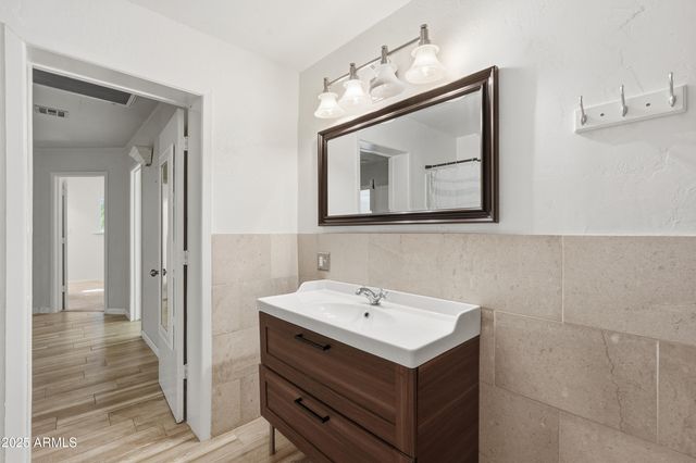 21047 S 156th Street, Gilbert, AZ 85298