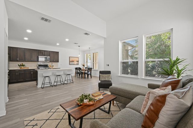 7712 Frida BND, Austin, TX 78744