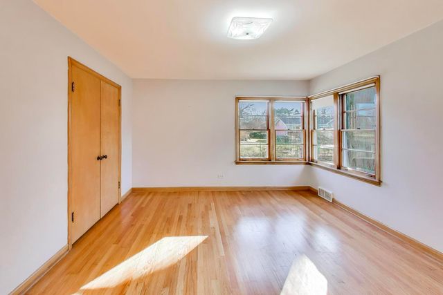 12200 S Oak Park Avenue, Palos Heights, IL 60463