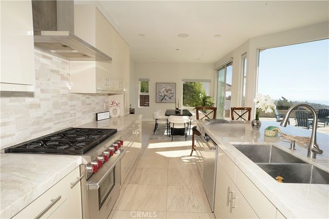 2615 Temple Hills, Laguna Beach, CA 92651