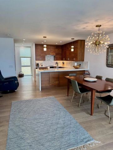 424 Stratford Court A32, Del Mar, CA 92014