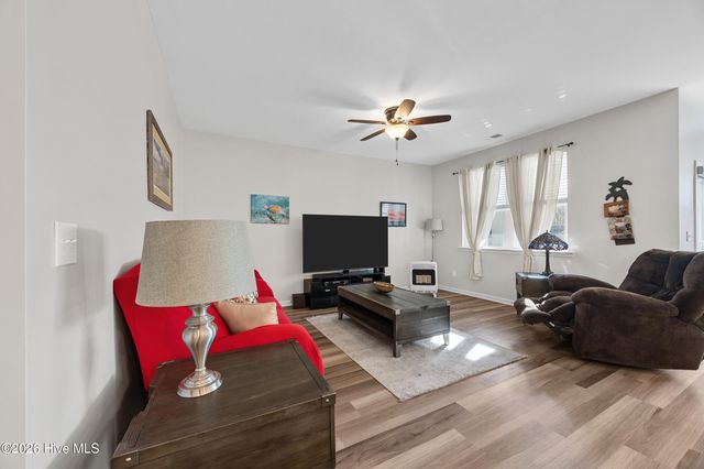 7164 Oxbow Loop, Wilmington, NC 28411