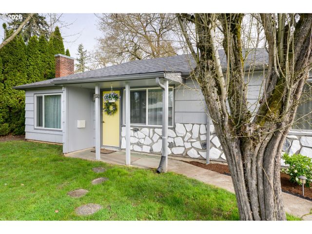 13005 Sw WALKER Rd, Beaverton, OR 97005