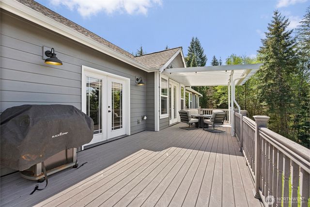 341 W Reeves Hill Drive, Shelton, WA 98584