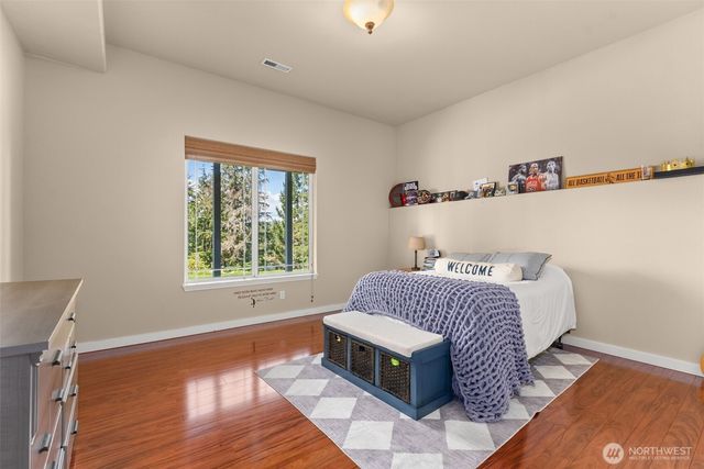341 W Reeves Hill Drive, Shelton, WA 98584