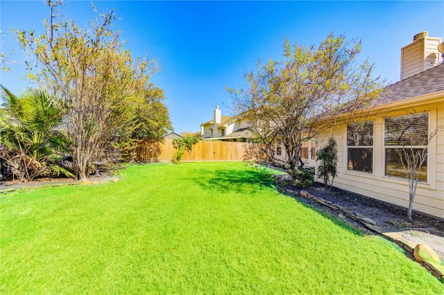 9822 Memorial Crossing Drive, Tomball, TX 77375