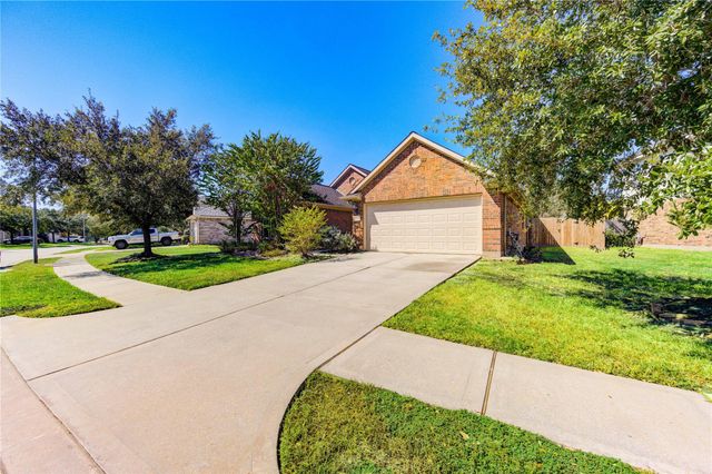 9822 Memorial Crossing Drive, Tomball, TX 77375