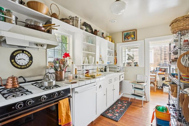 2540 Leavenworth Street, San Francisco, CA 94133