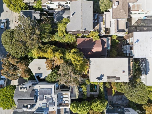 2540 Leavenworth Street, San Francisco, CA 94133