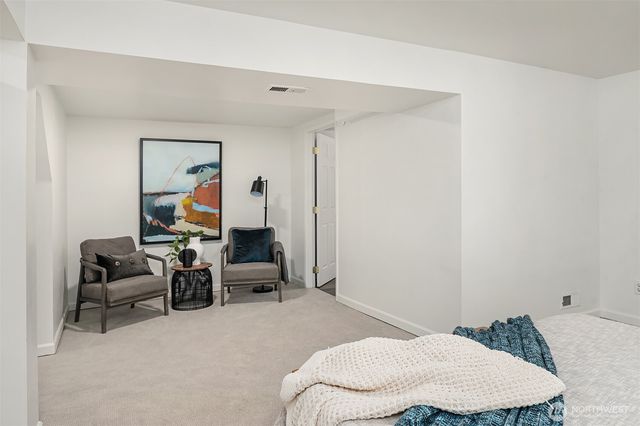 12719 12th Avenue NE, Seattle, WA 98125