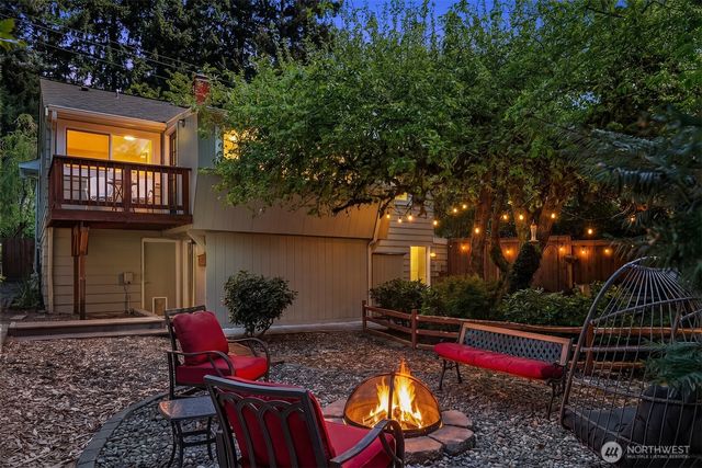 12719 12th Avenue NE, Seattle, WA 98125