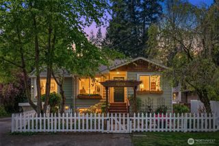 12719 12th Avenue NE, Seattle, WA 98125