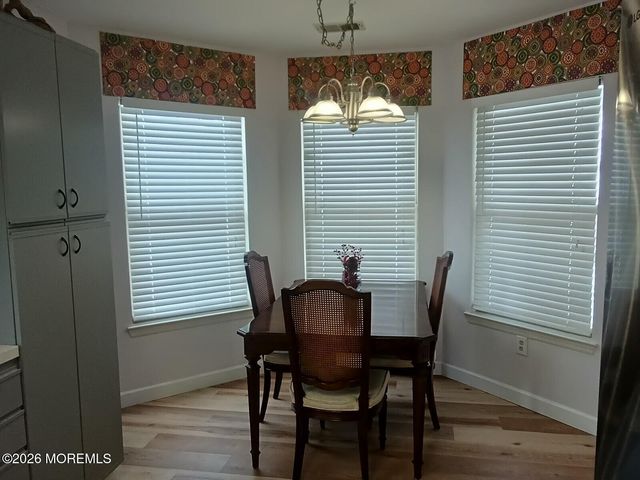 528 Petunia Lane, Whiting, NJ 08759