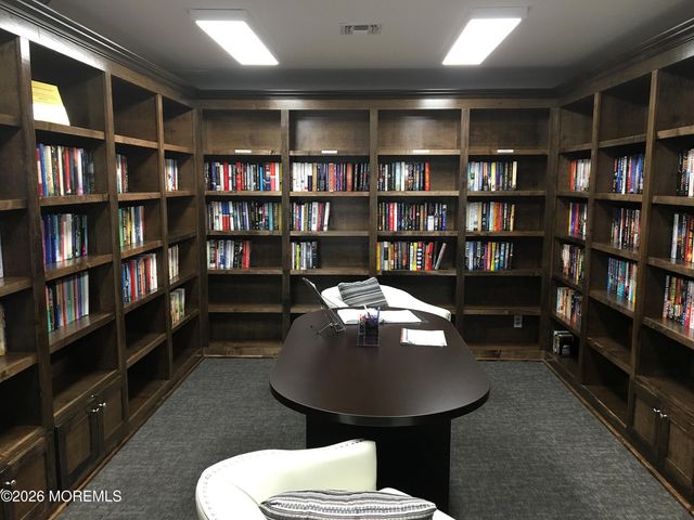 528 Petunia Lane, Whiting, NJ 08759