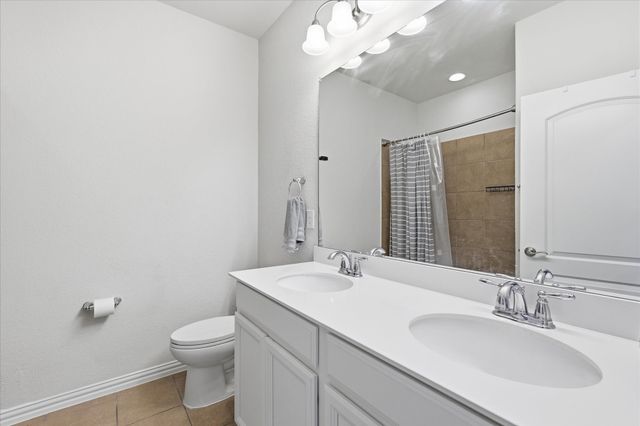8120 Horseman Road, Fort Worth, TX 76131