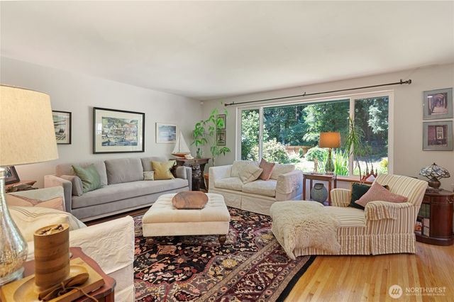 4997 Sandra Lane NE, Bremerton, WA 98311
