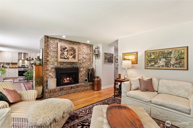 4997 Sandra Lane NE, Bremerton, WA 98311