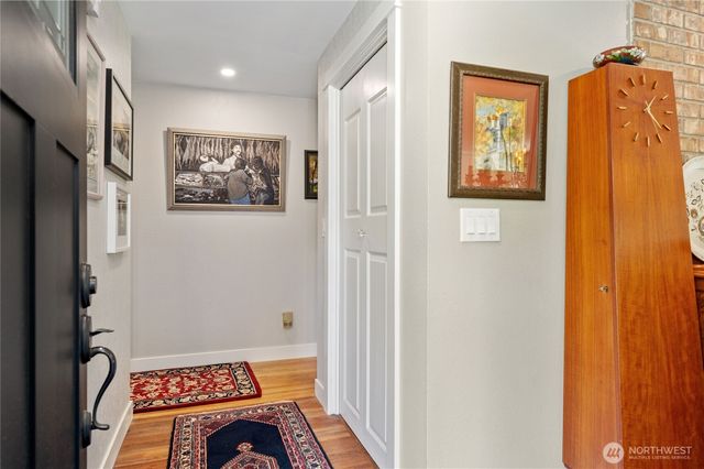 4997 Sandra Lane NE, Bremerton, WA 98311