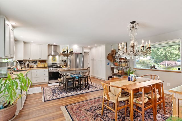 4997 Sandra Lane NE, Bremerton, WA 98311