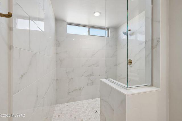61987 E Skyview Way, Oracle, AZ 85623
