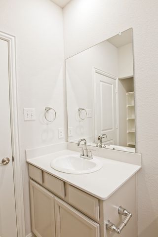 625 Hidden Cove Drive, Princeton, TX 75407