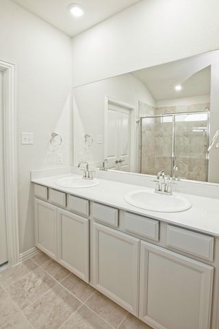 625 Hidden Cove Drive, Princeton, TX 75407