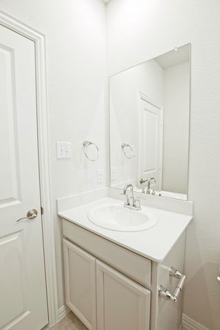 625 Hidden Cove Drive, Princeton, TX 75407