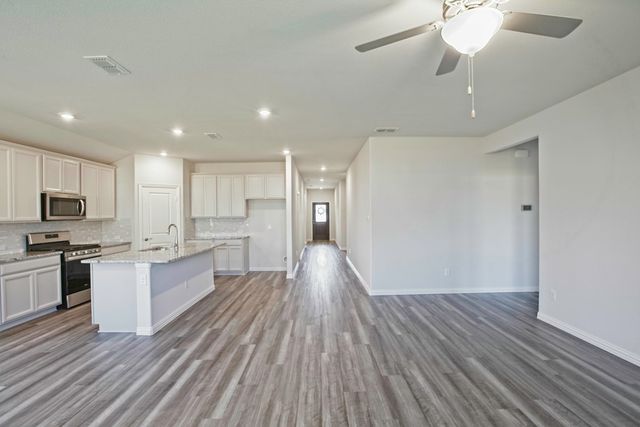 625 Hidden Cove Drive, Princeton, TX 75407