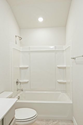 625 Hidden Cove Drive, Princeton, TX 75407