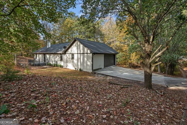 75 Mcdonald Road, Tallapoosa, GA 30176