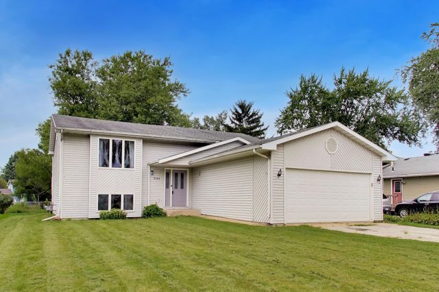 3344 Windy Hill Road, Crown Point, IN 46307