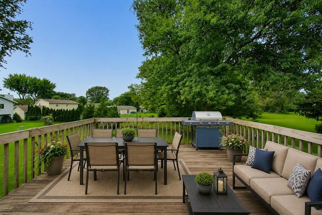 3344 Windy Hill Road, Crown Point, IN 46307