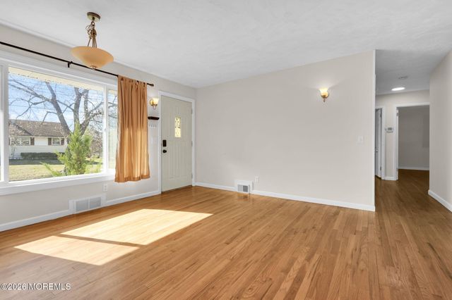 702 W Lawn Drive, Neptune Township, NJ 07753