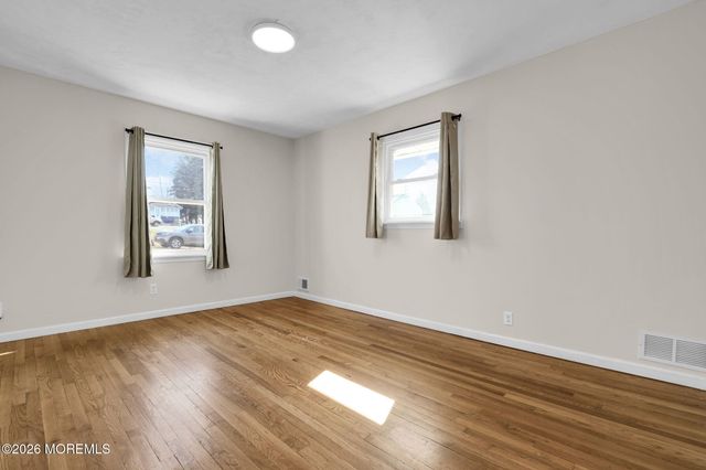 702 W Lawn Drive, Neptune Township, NJ 07753