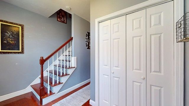 1205 New Braintree Rd, Oakham, MA 01068