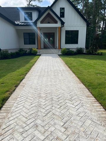 464 Bethel Dr., Conway, SC 29526