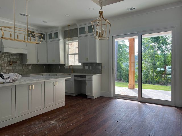 464 Bethel Dr., Conway, SC 29526