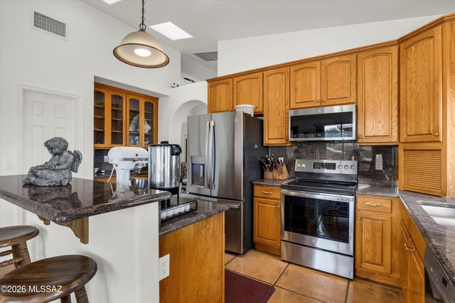 30239 E Little Crow Road, Marana, AZ 85658