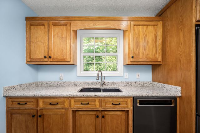 45 McAllister Ln, Woodbury, TN 37190