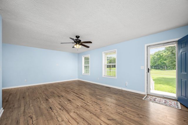 45 McAllister Ln, Woodbury, TN 37190