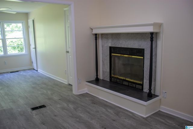 2532 6TH STREET NE, Center Point, AL 35215