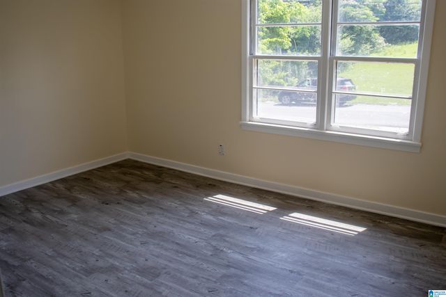 2532 6TH STREET NE, Center Point, AL 35215