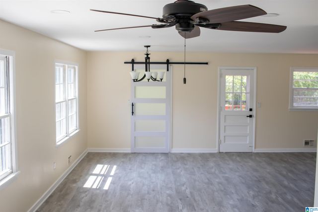 2532 6TH STREET NE, Center Point, AL 35215