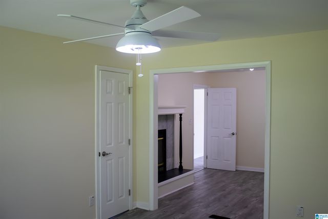 2532 6TH STREET NE, Center Point, AL 35215
