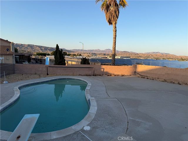 941 Senita, Barstow, CA 92311