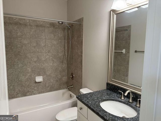 5670 Bridleton Crossing, Suwanee, GA 30024