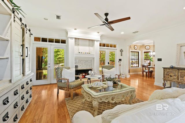 25489 Ravenwood Circle, Daphne, AL 36526