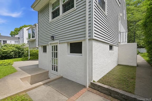 968 Glenwood Road, West Hempstead, NY 11552